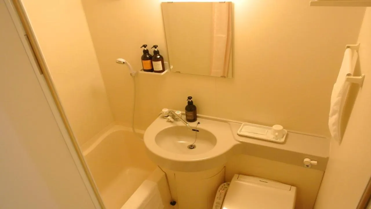 ***  R-Bend Hotel Atsugi Ebina Giappone